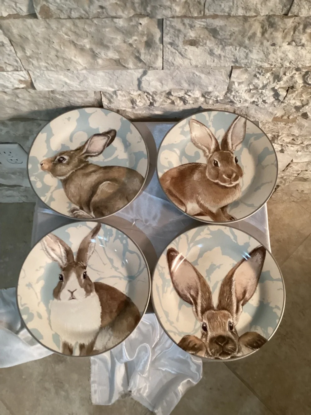 Williams Sonoma Damask Easter Bunny Plates and Bowls Set - 8 Piece Retired